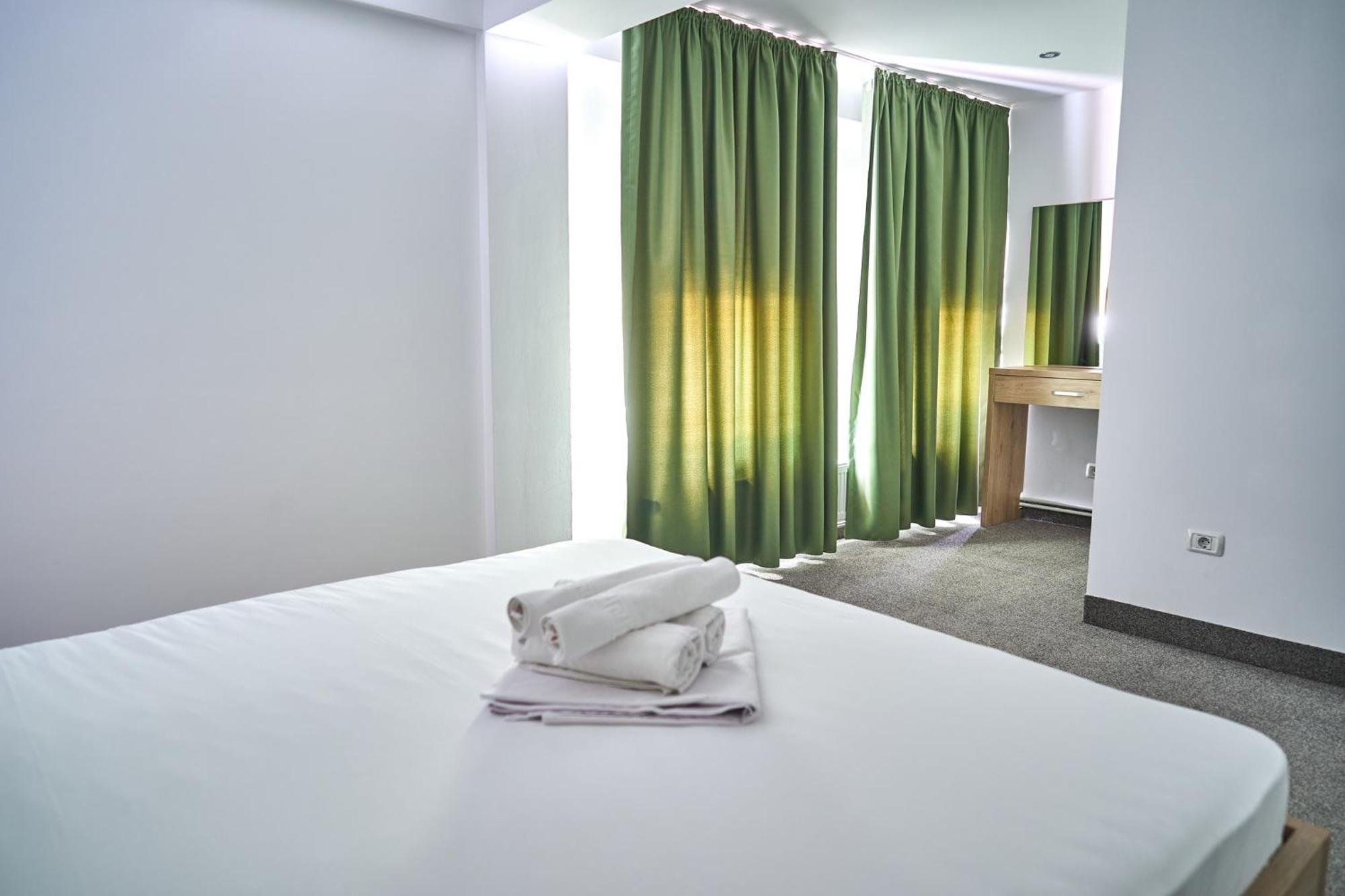 Hotel Alma Mamaia Exterior photo