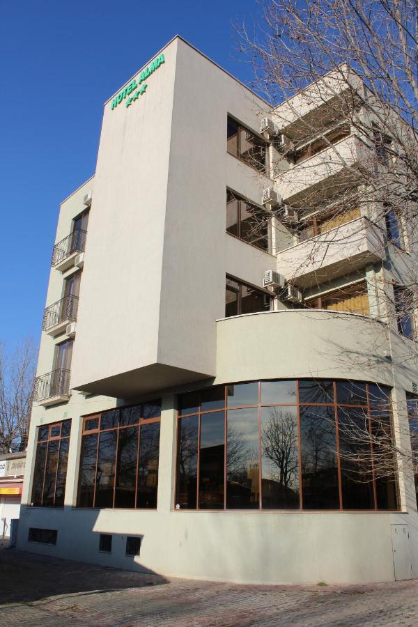 Hotel Alma Mamaia Exterior photo