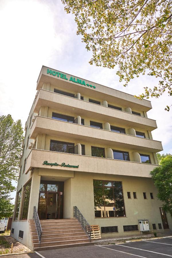 Hotel Alma Mamaia Exterior photo